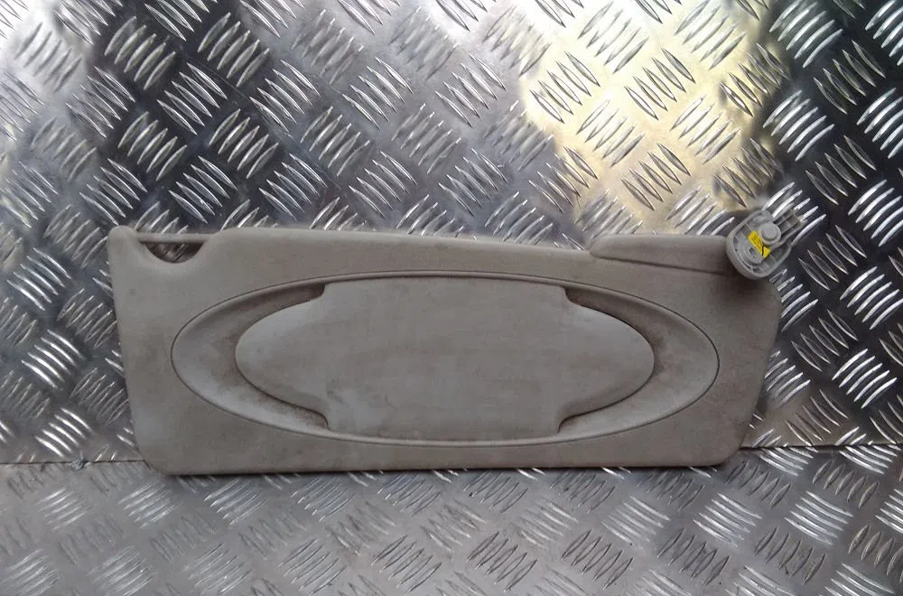 Pare-soleil droit RENAULT KANGOO II 2010 occasion