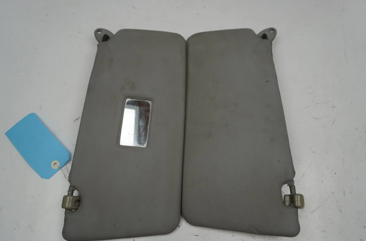 Pare-soleil droit Suzuki VITARA (ET) Hdi (se 420hdi) (2003-2005) occasion