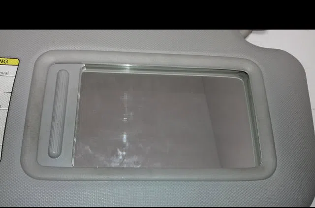 Pare-soleil droit Toyota AURIS (_E15_) 1.4 d-4d (nde150_) (2007-2012) 3 portes occasion