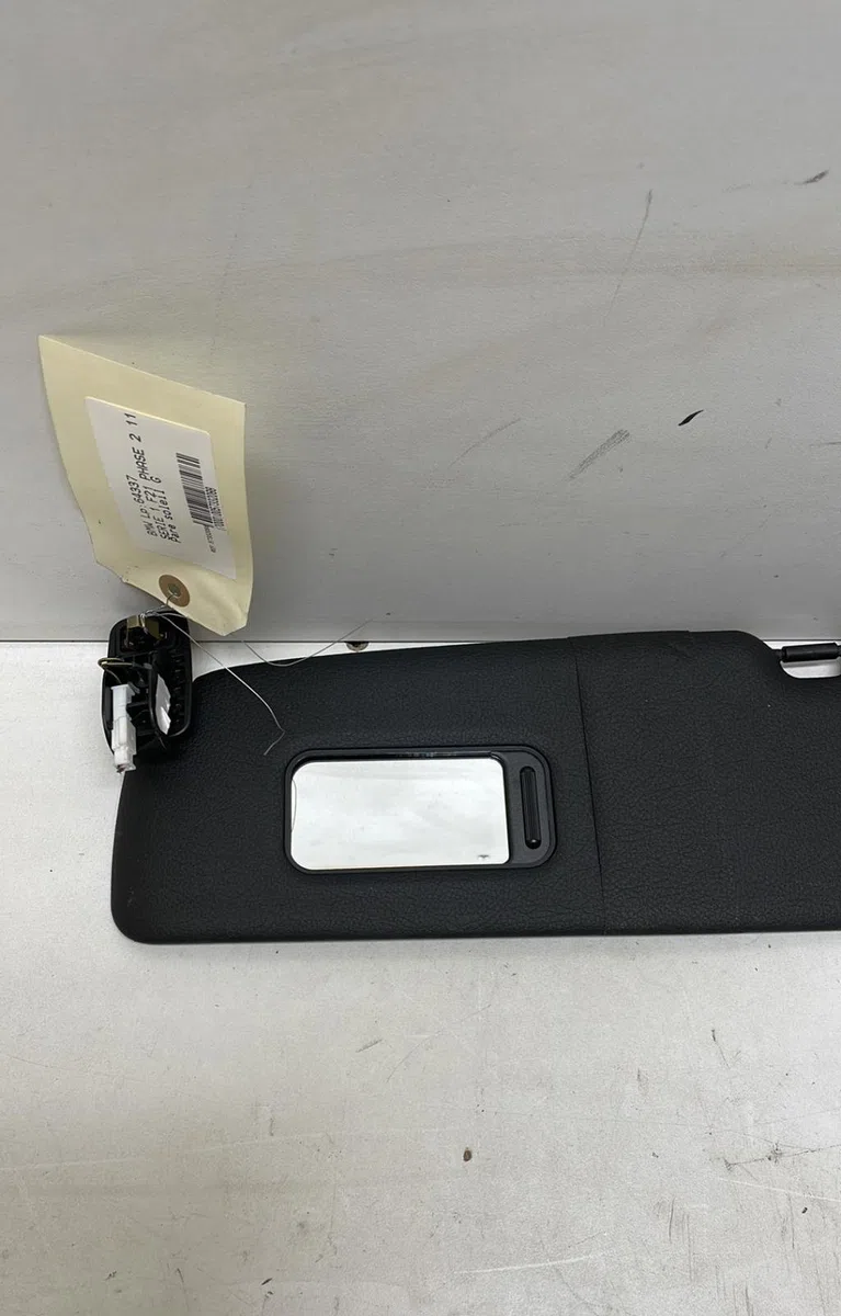 Pare-soleil gauche Bmw 1 (F21) 116 d (2011) occasion