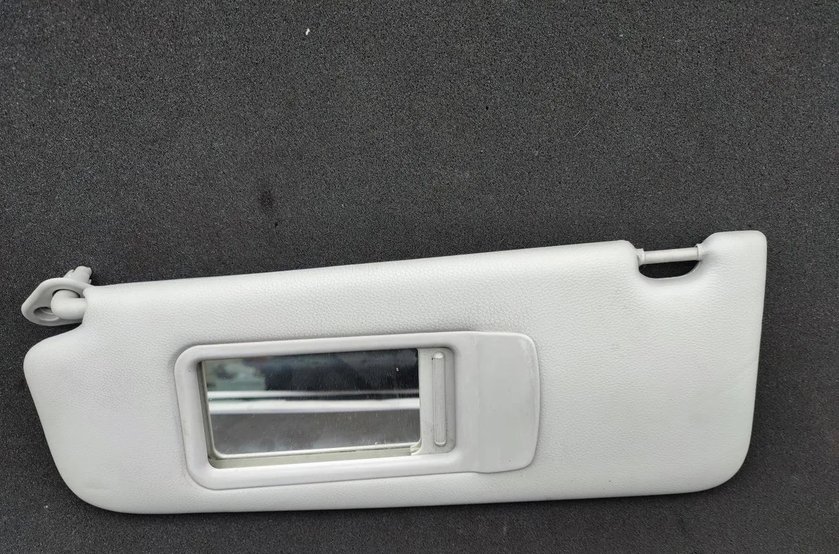 Pare-soleil gauche BMW SERIE 3 E91 TOURING PHASE 2 BREAK occasion