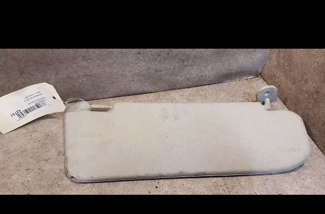Pare-soleil gauche Chevrolet AVEO - KALOS 3-5 portes (T200) 1.4 (2005-2008) occasion