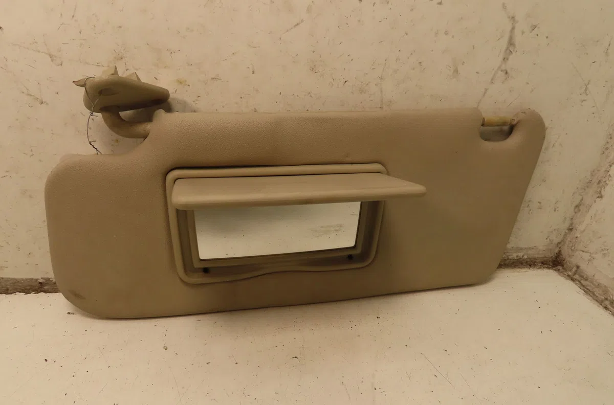 Pare-soleil gauche Citroën C-CROSSER (VU_, VV_) 2.2 hdi (2007-2012) 5 portes occasion