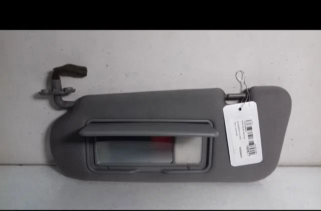 Pare-soleil gauche Kia SORENTO I (JC) 2.5 crdi (2006-2011) 5 portes occasion