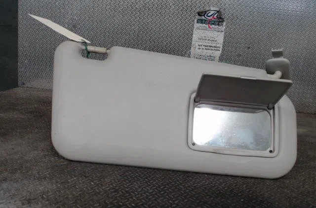 Pare-soleil gauche MAZDA 2 2 2 2 PHASE 1 occasion