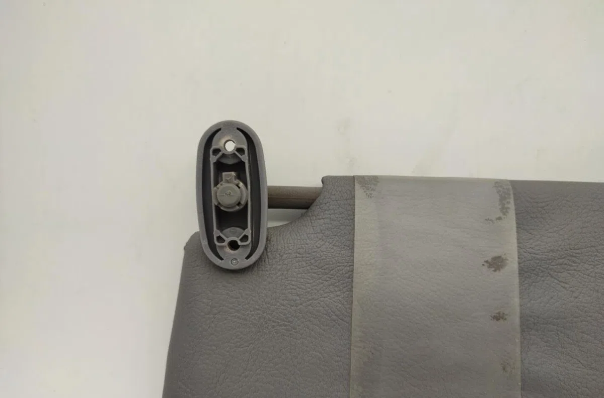 Pare-soleil gauche MERCEDES VITO 638 occasion