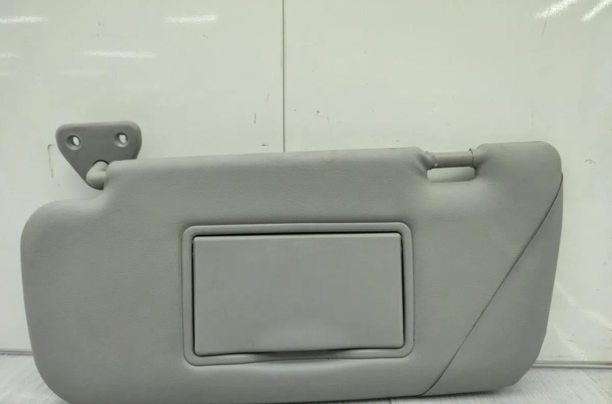 Pare-soleil gauche NISSAN PRIMERA 3 BREAK occasion