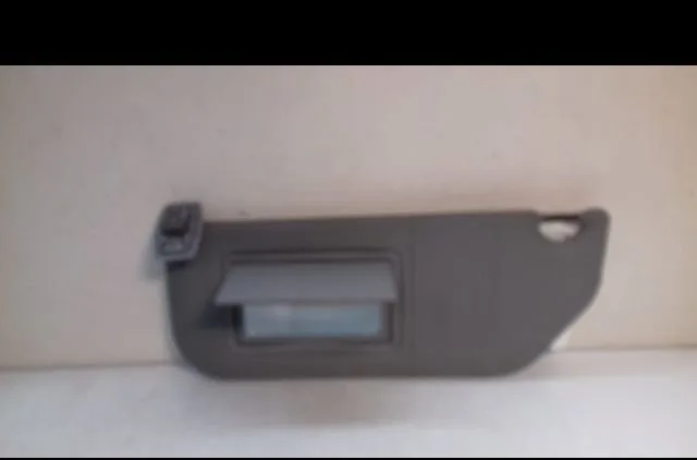 Pare-soleil gauche Peugeot 106 II (1A_, 1C_) 1.5 d (1998-2004) 3 portes occasion