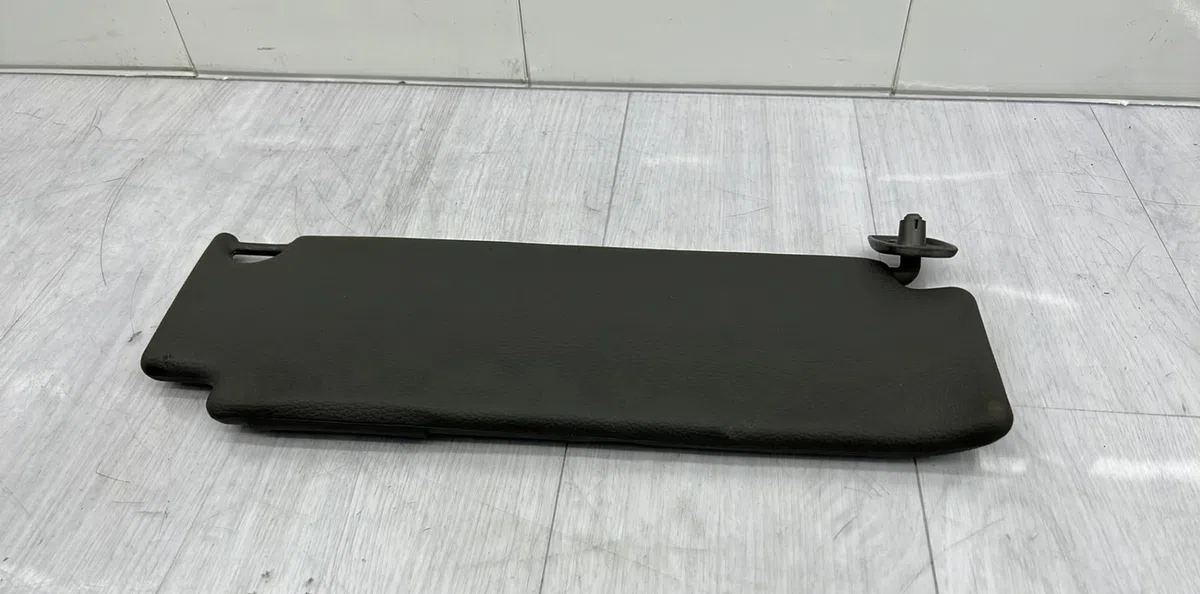 Pare-soleil gauche RENAULT CLIO 1 PHASE 2 occasion