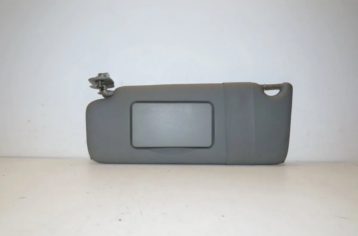 Pare-soleil gauche Renault CLIO II (BB_, CB_) 1.5 dci (b-cb3m) (2005-2010) 3 portes occasion
