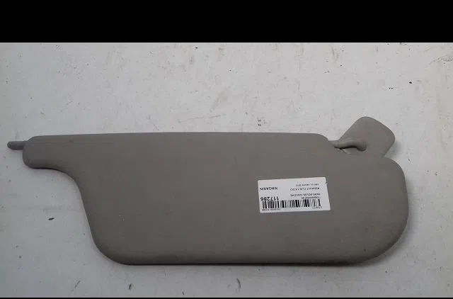Pare-soleil gauche Renault CLIO III (BR0-1, CR0-1) 1.5 dci (2010-2014) 5 portes occasion