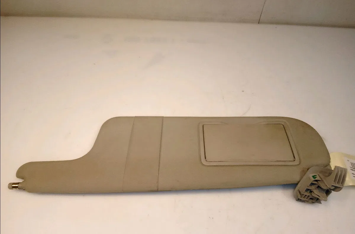 Pare-soleil gauche Renault LAGUNA II Grandtour (KG0-1_) 2.0 dci (kg1t) (2005-2006) occasion