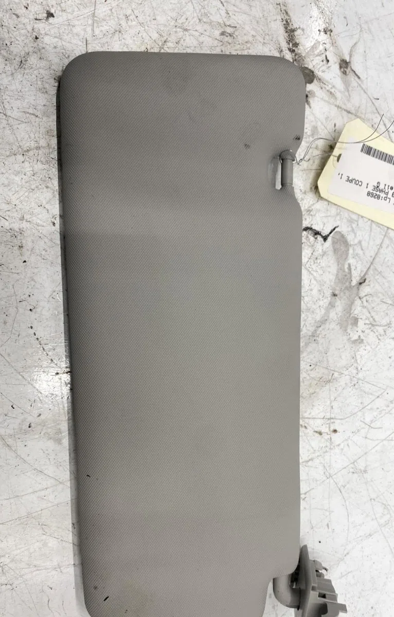 Pare-soleil gauche Renault MEGANE III Coupé (DZ0-1_) 1.5 dci (dz09, dz0d, dz1f, dz1g, dz14, dz29) (2009-2015) 3 portes o