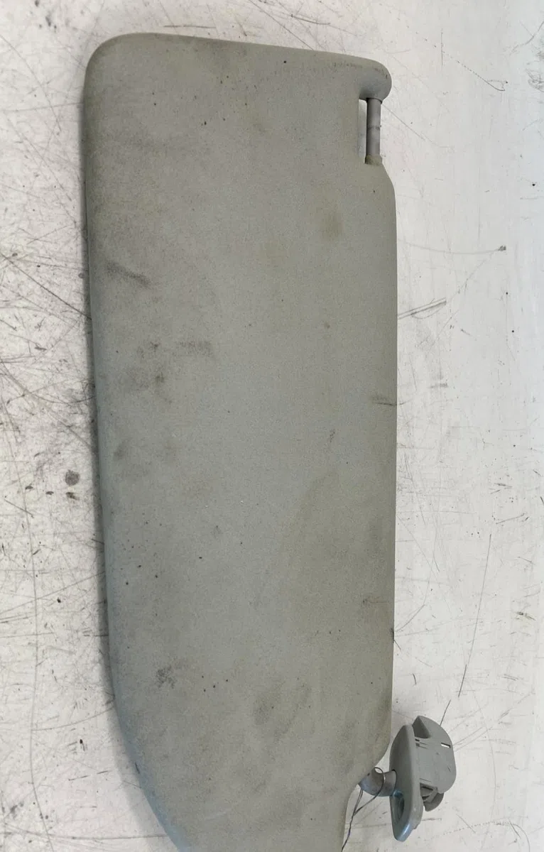 Pare-soleil gauche Seat IBIZA III (6L1) 1.2 (2002-2006) occasion