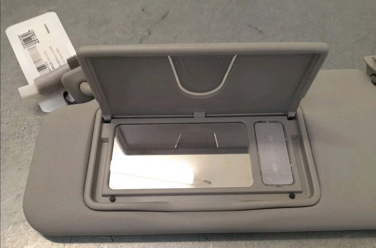 Pare-soleil gauche Suzuki VITARA (LY) 1.6 (apk 416) (2015) occasion