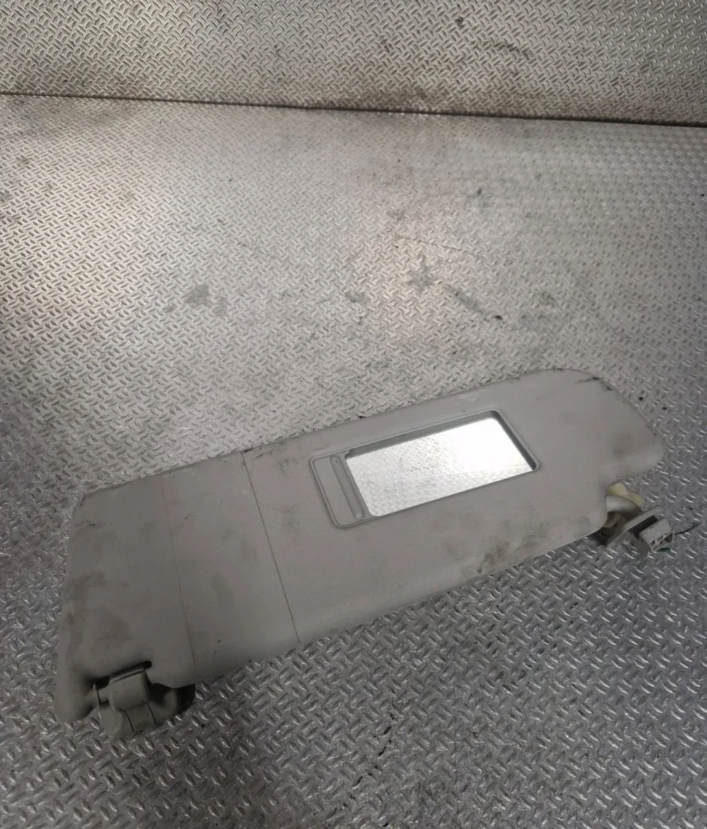 Pare-soleil gauche VOLKSWAGEN PASSAT 5  PASSAT 5 BREAK occasion