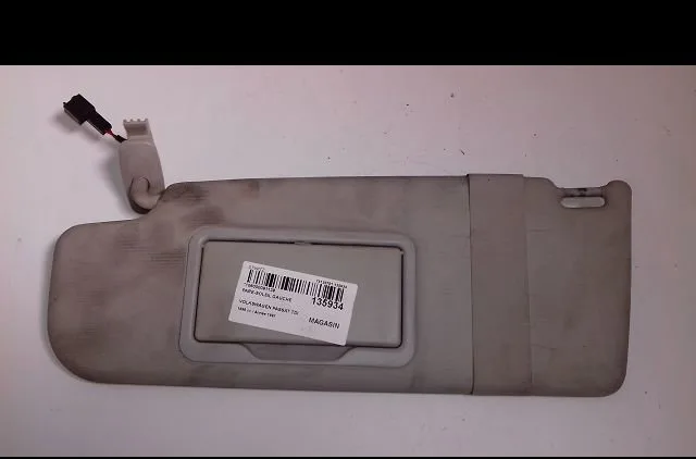 Pare-soleil gauche Volkswagen PASSAT B5 (3B2) 1.9 tdi (1996-2000) occasion