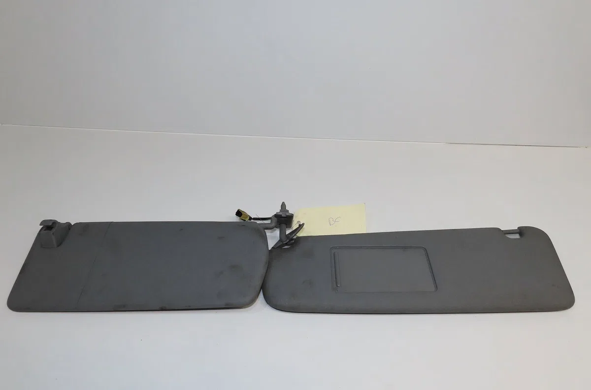 Pare-soleil gauche Volkswagen TOUAREG (7LA, 7L6, 7L7) 5.0 v10 tdi (2002-2010) occasion