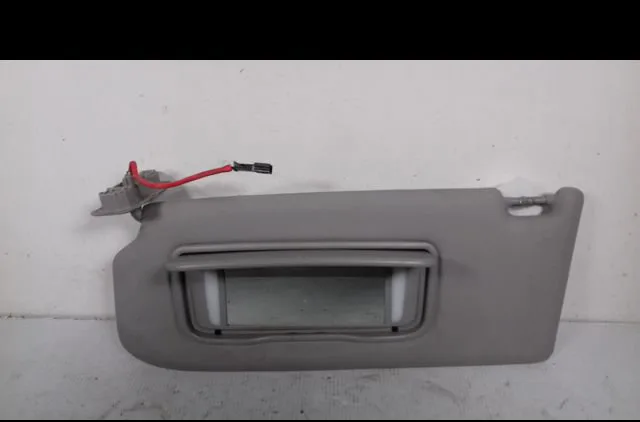 Pare-soleil gauche Volvo V50 (545) 2.0 d (2004-2010) occasion