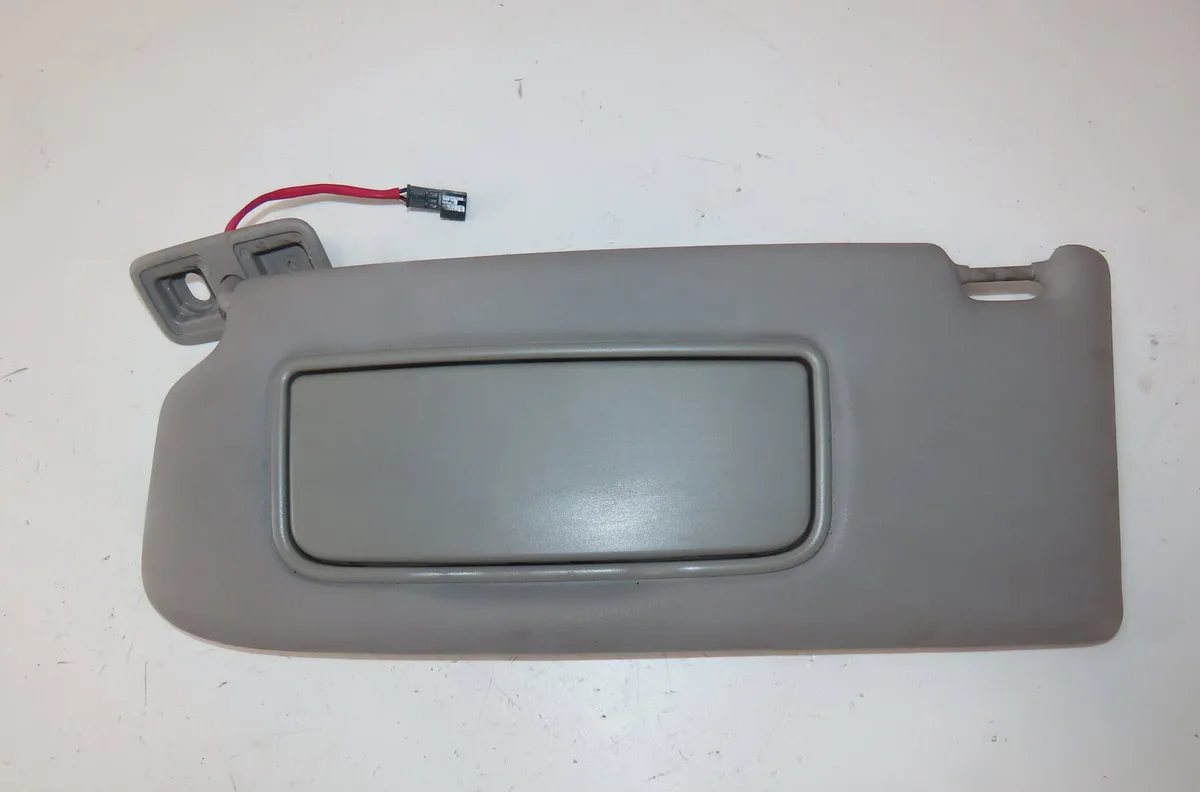 Pare-soleil gauche Volvo V50 (545) D5 (2006-2010) occasion