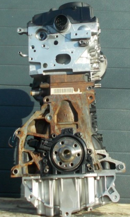 Bloc moteur nu Volkswagen Touran 2.0 TDI AZV