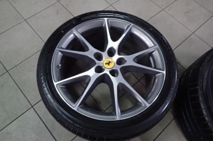 Jantes FERRARI CALIFORNIA F149