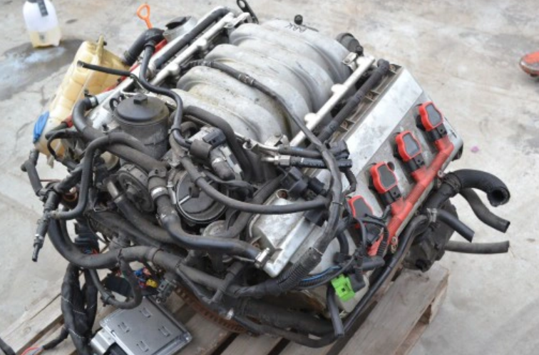 Moteur complet AUDI S4 B6 B7 4.2 V8 BBK