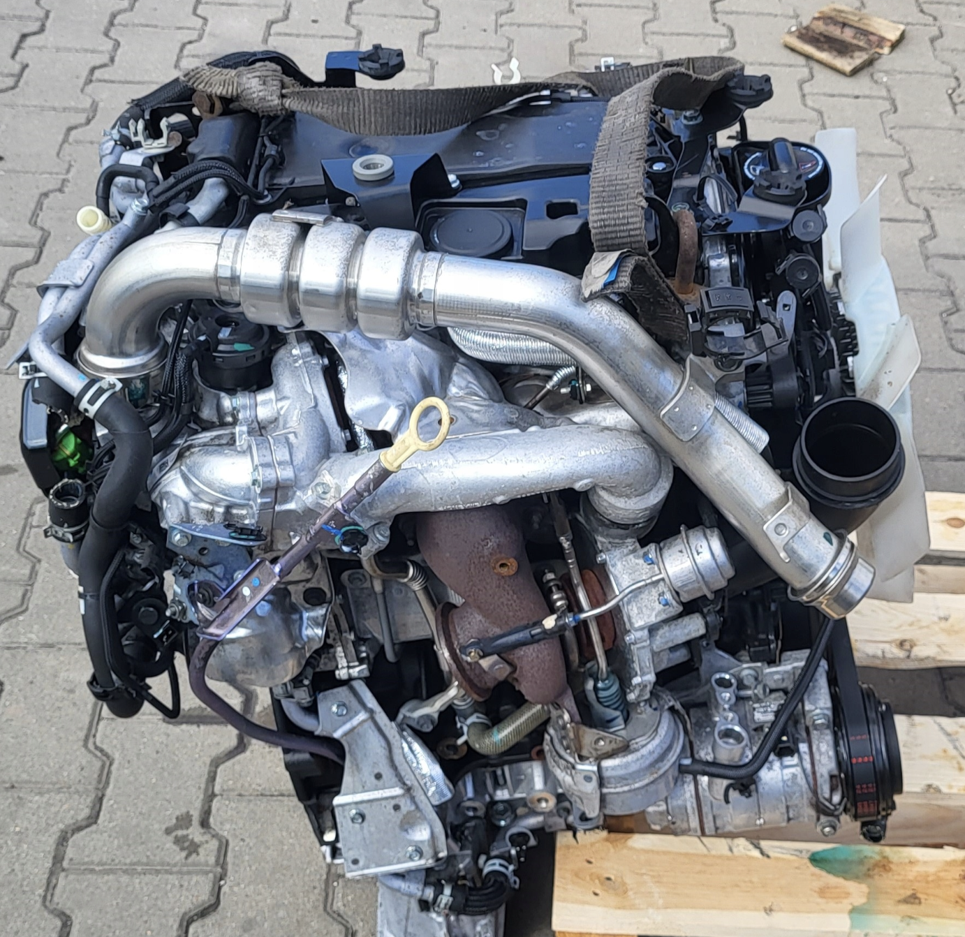 Moteur complet Renault Alaskan 2.3 dCi YS23C270