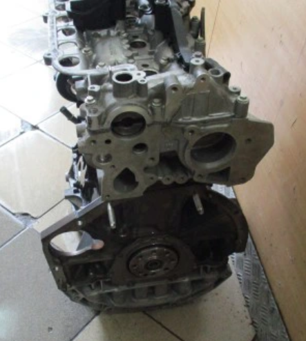 Bloc moteur nu culasse RENAULT NISSAN 2.0 DCi M9R832