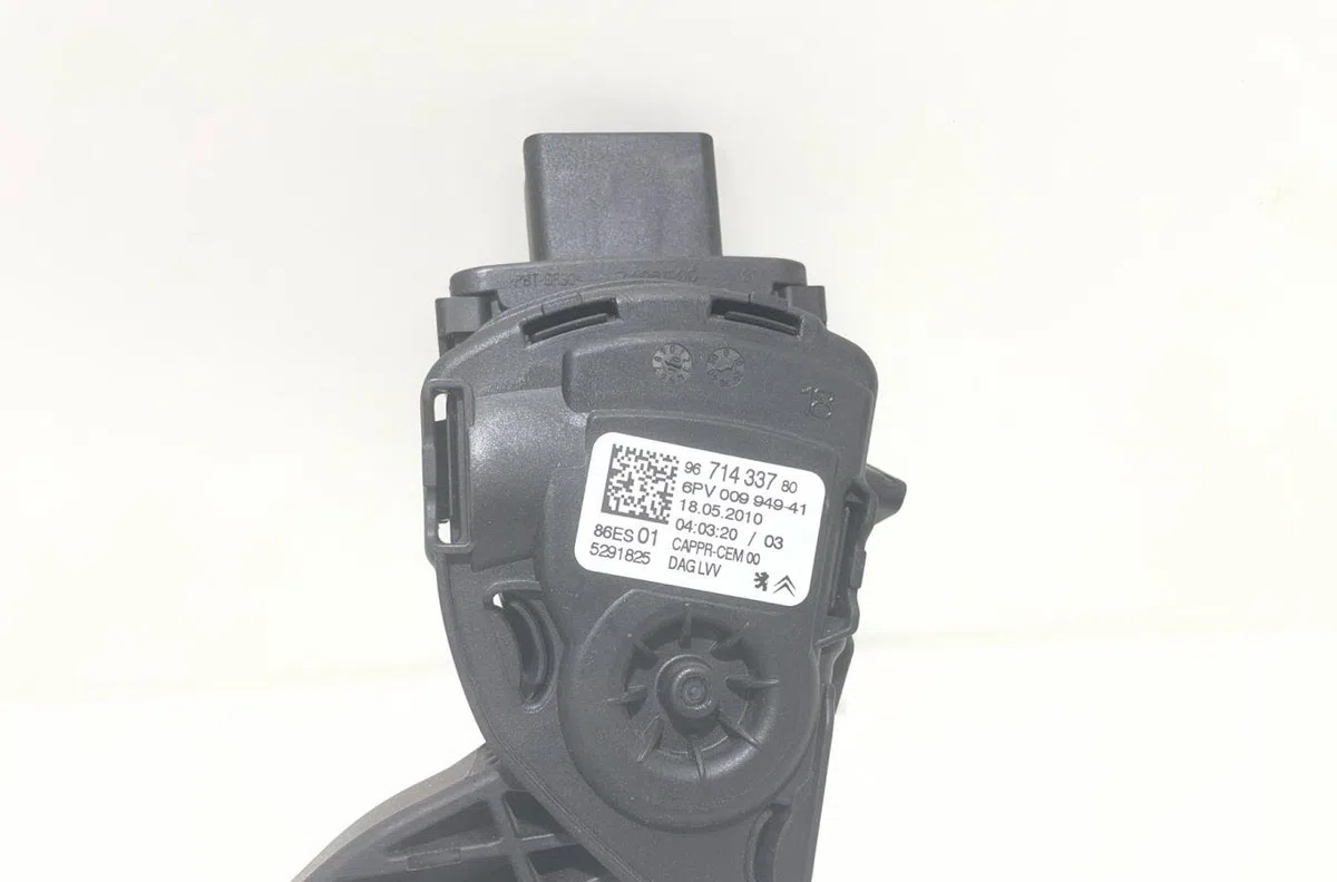 Pedale accelerateur Citroen C3 II (SC_) 1.4 vti 95 (2009) occasion