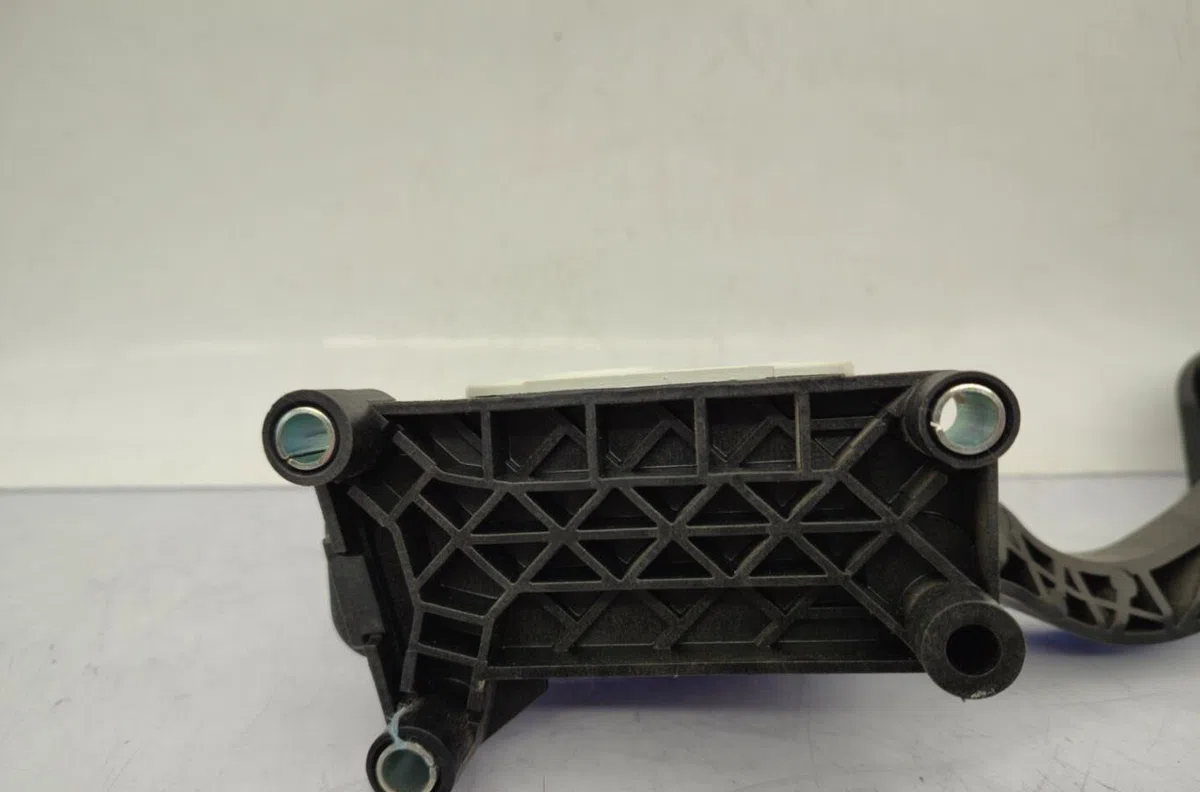 Pedale accelerateur FIAT 500 2 PHASE 1 occasion