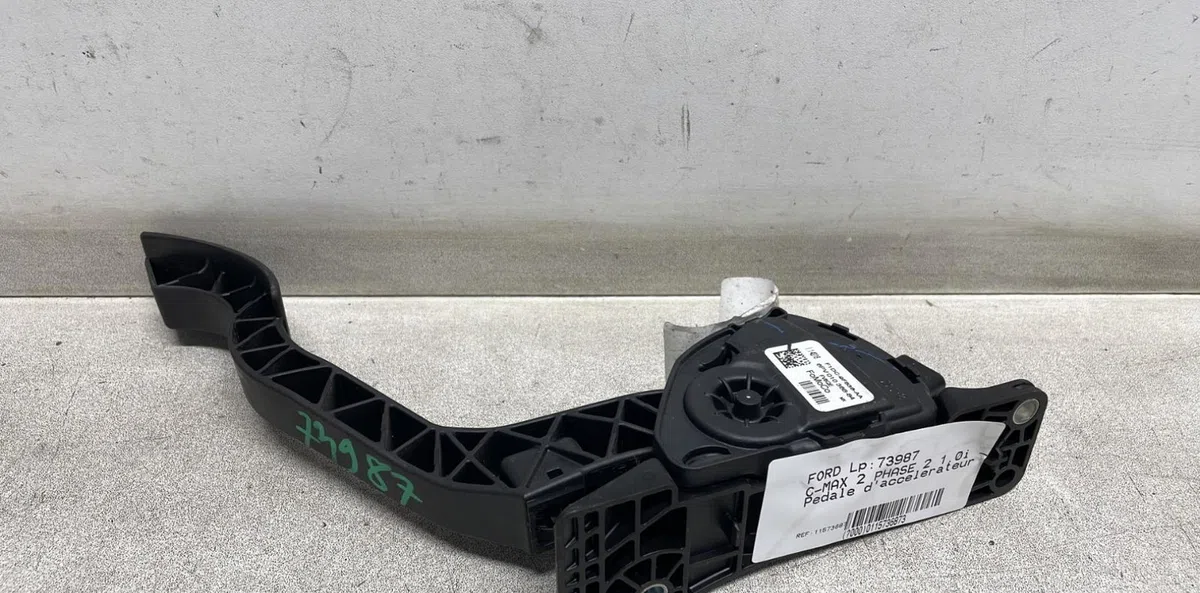 Pedale accelerateur Ford C-MAX II (DXA-CB7, DXA-CEU) 1.0 ecoboost (2012-2019) occasion
