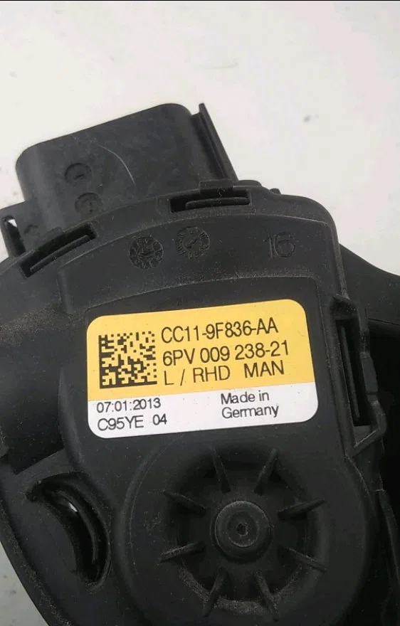 Pedale accelerateur Ford TRANSIT Camionnette (FA_ _) 2.2 tdci (2011-2014) occasion