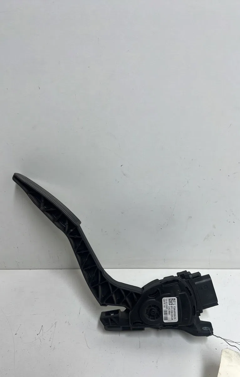 Pedale accelerateur Land rover FREELANDER 2 (L359) 2.2 td4 4x4 (2006-2014) occasion