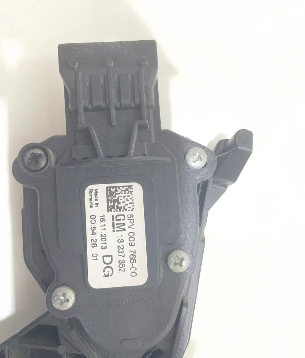 Pedale accelerateur Opel INSIGNIA A Sports Tourer (G09) 2.0 cdti (35) (2008-2015) occasion