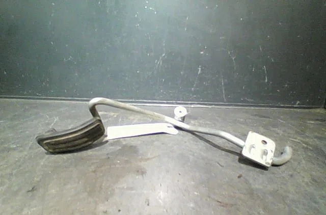 Pedale accelerateur Peugeot 206 3-5 portes (2A-C) 1.1 i (1998-2007) occasion