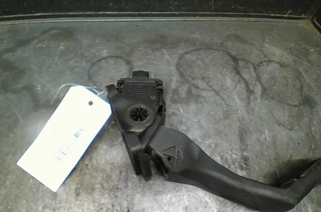 Pedale accelerateur Peugeot 207-207 (WA_, WC_) 1.4 16v (2006-2013) 3 portes occasion