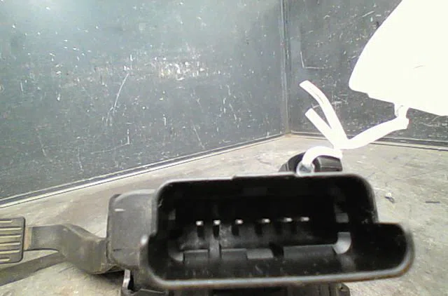 Pedale accelerateur Peugeot 207-207 (WA_, WC_) 1.4 hdi (2006-2015) 5 portes occasion