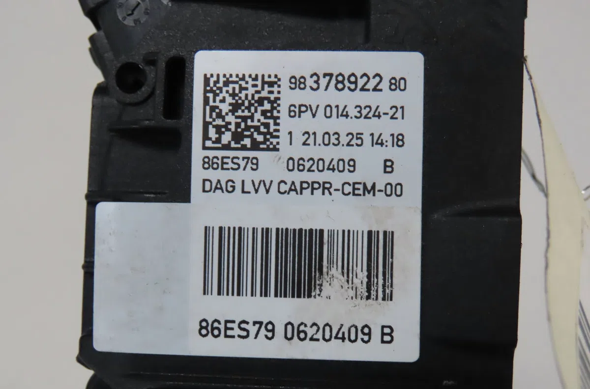 Pedale accelerateur Peugeot 208 II (UB_, UP_, UW_, UJ_) 1.2 hybrid 136 (uphpyk) (2023) occasion