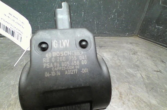 Pedale accelerateur Peugeot 307 (3A-C) 1.6 16v (2000-2007) 5 portes occasion