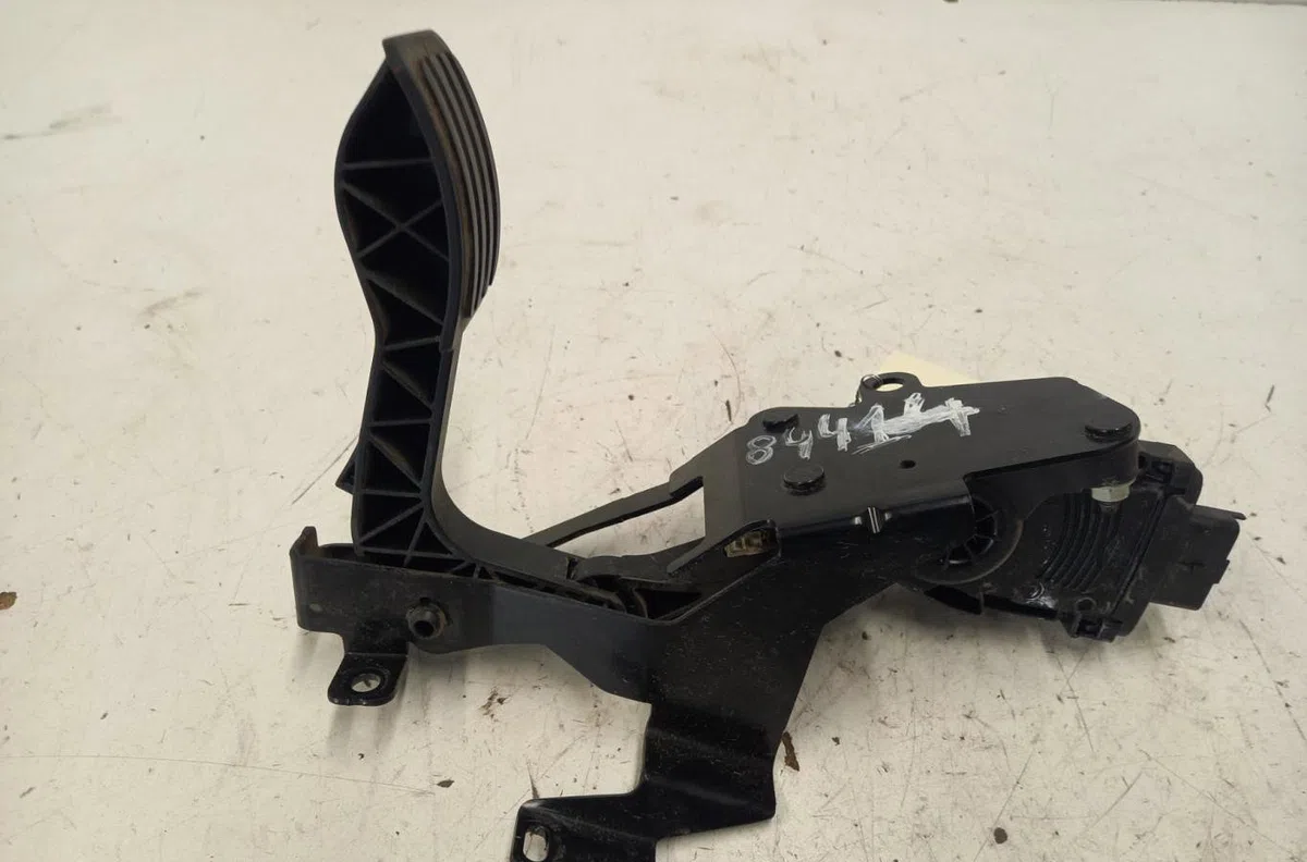 Pedale accelerateur PEUGEOT EXPERT 2 occasion
