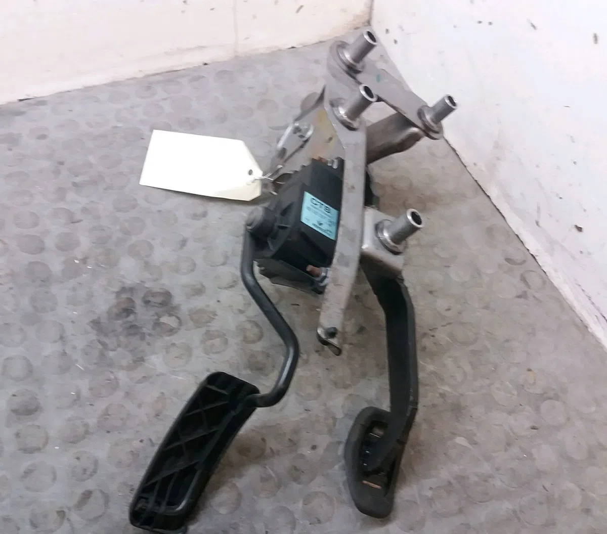 Pedale accelerateur Renault CLIO III (BR0-1, CR0-1) 1.5 dci (c-br0g, c-br1g) (2005-2012) 5 portes occasion
