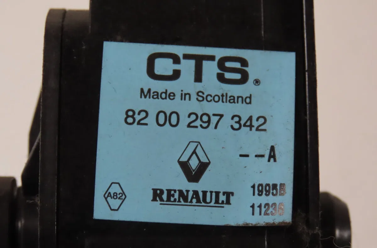 Pedale accelerateur Renault CLIO III (BR0-1, CR0-1) 1.6 16v (br05, br0b, br0y, br15, br1j, br1m, br1y, cr0b,... (2005-20