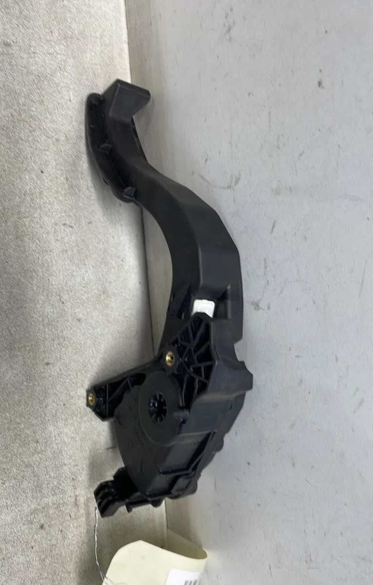Pedale accelerateur Renault CLIO V (B7_) 1.0 tce 100 (b7mt) (2019) occasion