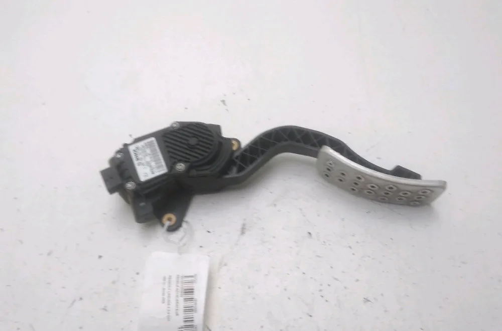Pedale accelerateur Renault LAGUNA III Grandtour (KT0-1) 2.0 dci gt (kt11, kt1e, kt1n) (2008-2015) occasion