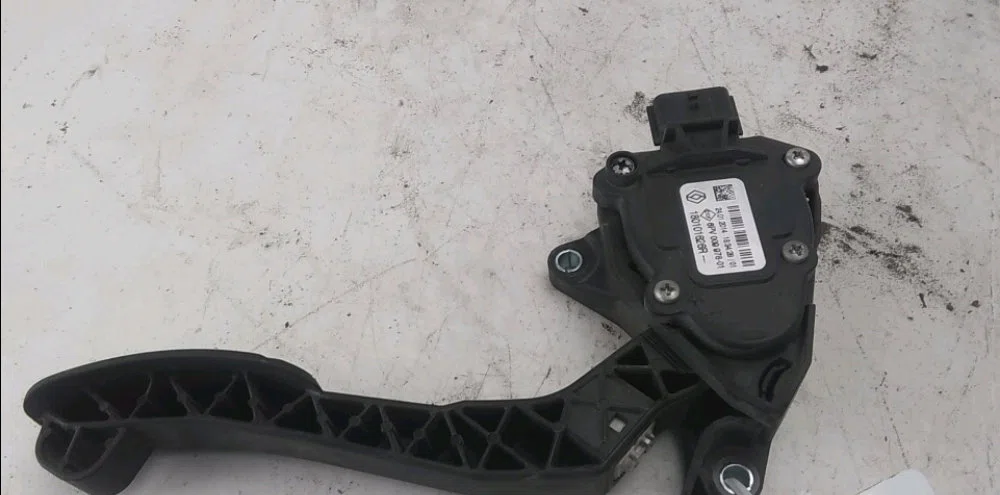 Pedale accelerateur Renault MASTER III Camionnette (FV) 2.3 dci 125 rwd (fv0c, fv0d, fv0h, fv0j, fv0a, fv0k) (2010) occa