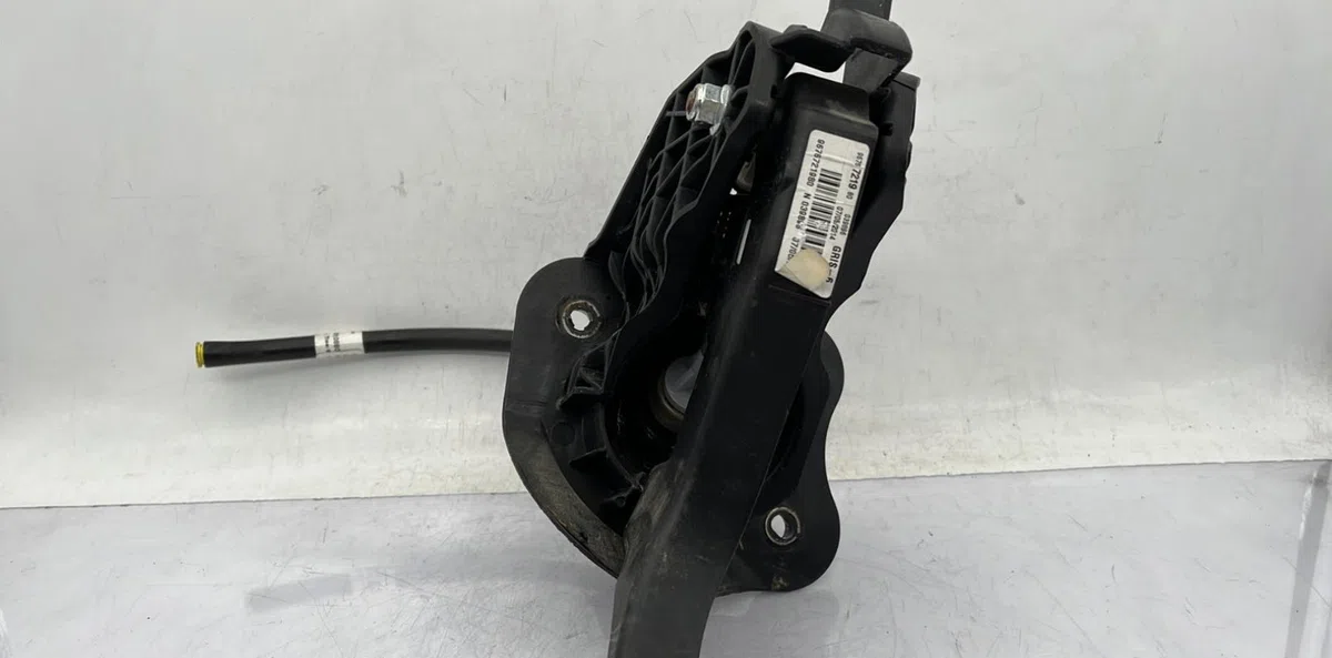 Pedale embrayage CITROEN C4 GRAND PICASSO 2 PHASE 1 occasion