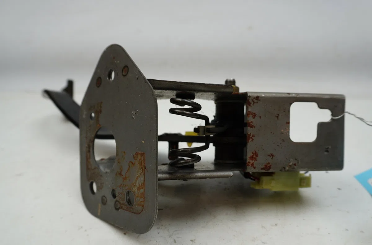 Pedale embrayage Hyundai TUCSON (JM) 2.0 crdi traction intégrale (2004-2010) occasion
