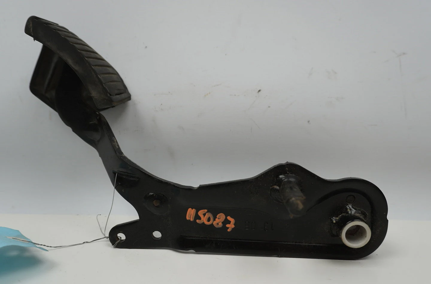 Pedale embrayage Peugeot 207-207 (WA_, WC_) 1.4 16v (2006-2013) 3 portes occasion