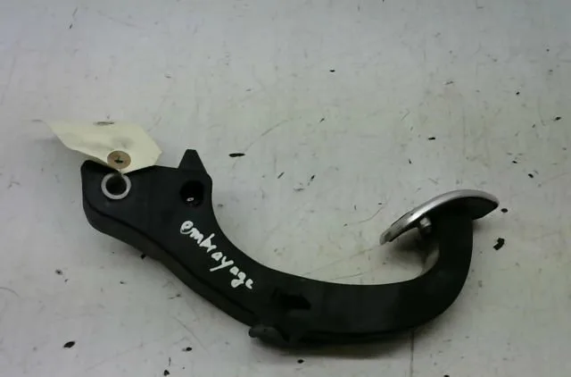 Pedale embrayage Peugeot 307 CC (3B) 2.0 16v (2003-2005) occasion